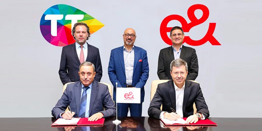 e& Tunisie Telecom
